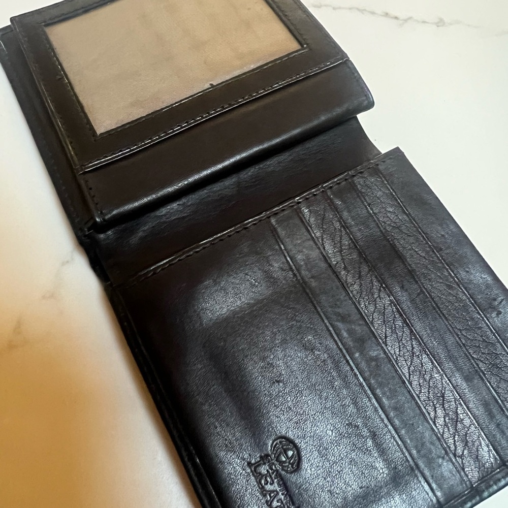 VINTAGE GUCCI WALLET - Picture 4 of 9